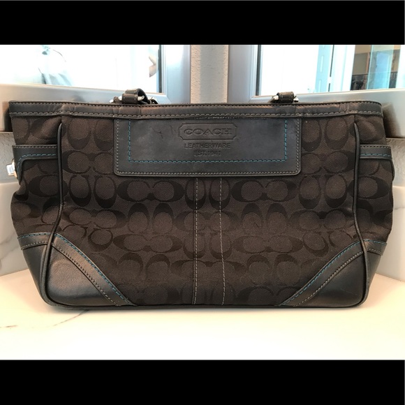 Coach Tote - Picture 2 of 4